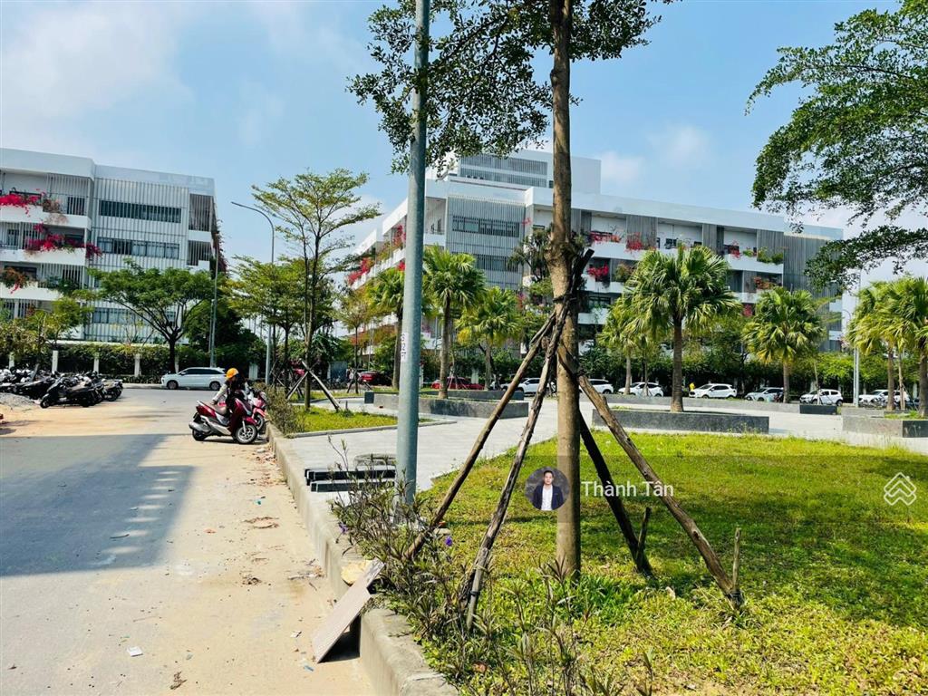 Bán đất có sẵn dãy trọ 2 tầng cho thuê đang full, thu nhập 25 triệu/tháng  sau lưng đh fpt