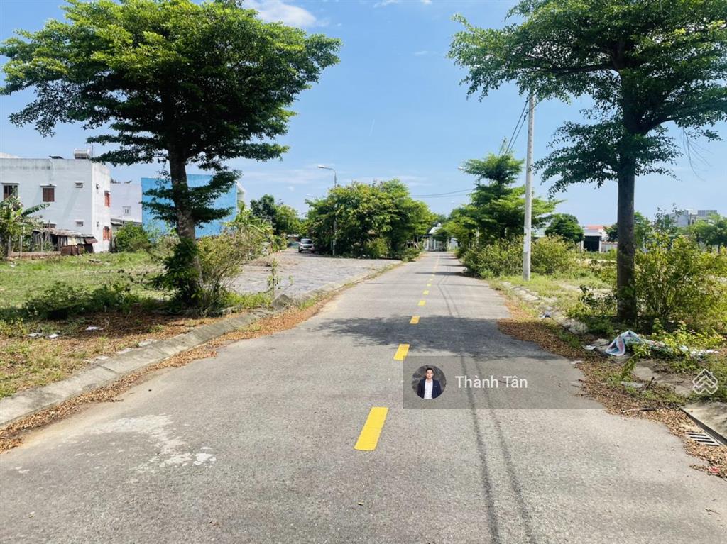 Bán đất có sẵn dãy trọ 2 tầng cho thuê đang full, thu nhập 25 triệu/tháng  sau lưng đh fpt