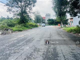 Khu đô thị 1b  ngay đại học fpt  150m2 đường 23,25m giá 5,6 tỷ