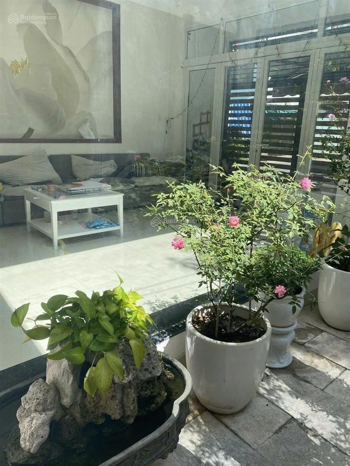 Xuất ngoại chủ cần bán nhà 2 tầng đường nguyễn thiện thuật, quận hải châu, 104,5m2, ngang đến 7,55m