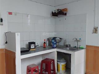 Nhà cấp 4 đường ô tô vào nhà k382 tôn đản, hoà an, cẩm lệ