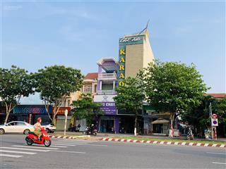 Bán dãy trọ 3 mặt tiền nguyễn tất thành  gần khu thương mại tự do  dòng tiền 20tr/tháng