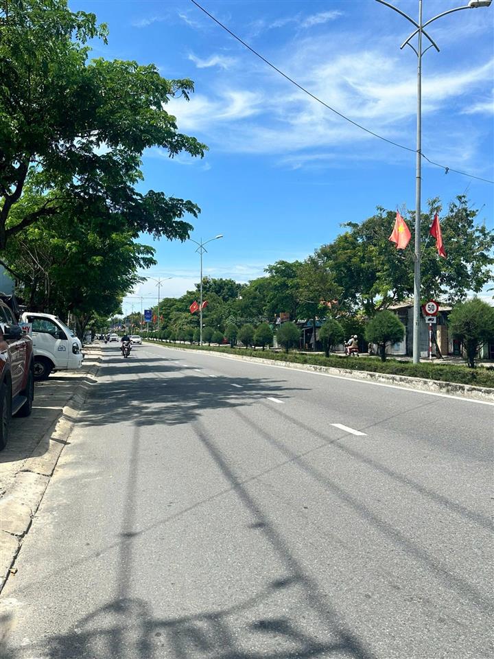Chào bán lô đất góc 2mt 890m (ngang 26m) mặt biển đà nẵng chỉ 30 tỷ. đường 40m nối thẳng vào hội an