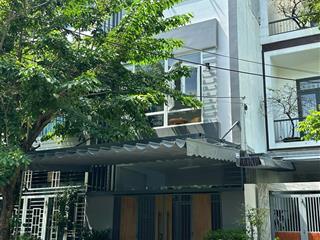 Bán nhà 3 tầng full nội thất thiết kế hiện đại đường 7m5, kđt nam việt á, khuê mỹ. chỉ hơn 10 tỷ