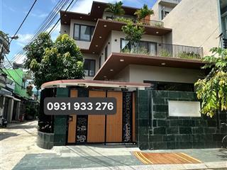 Bán villa mới xây 3 tầng góc 2 mt đường sơn thuỷ, khuê mỹ. nội thất cao cấp. chỉ hơn 11 tỷ