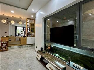 Bán biệt thự 3 tầng đường nguyễn hiến lê  hoà xuân // vs đường 29/3 gần nguyễn phước lan