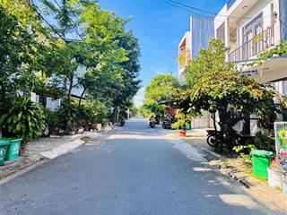 Bán lô đường 5.5m phước tường 5  hoà phát  lô duy nhất khu này bán ạ