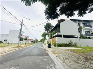 Bán đất mt đường trần văn giảng 82.5m2 b2.47, giá 5.2 tỷ  thanh loan 0935 619 ***