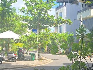 Bán đất đường hoàng công chất thuộc bãi tắm sơn thủy. giá tốt