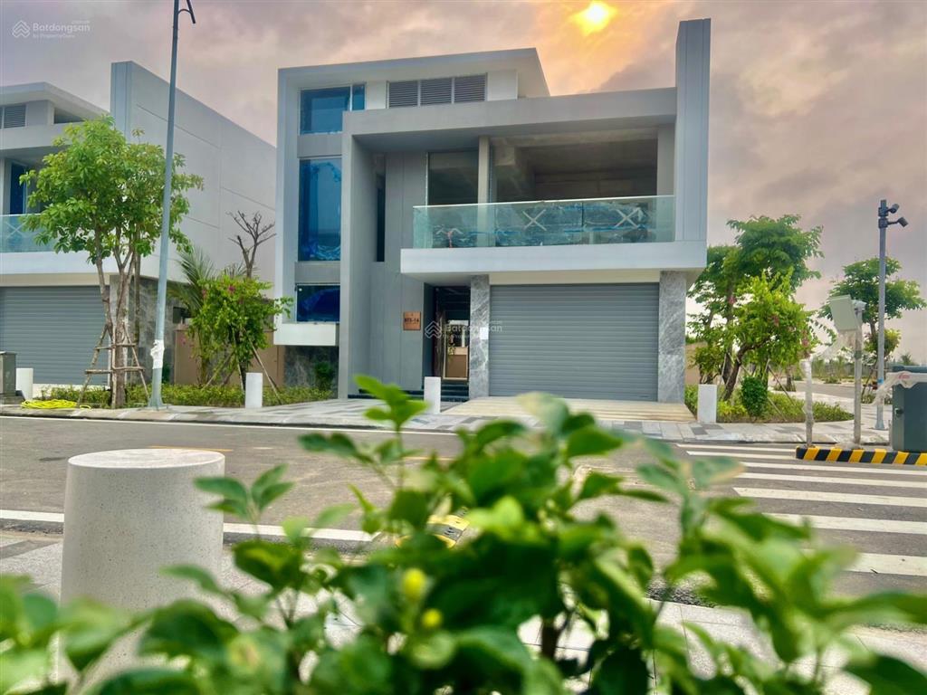 Cực hiếm căn villa 3pn ven biển cuối cùng  siêu phẩm nam đà nẵng để nghỉ dưỡng  cho thuê