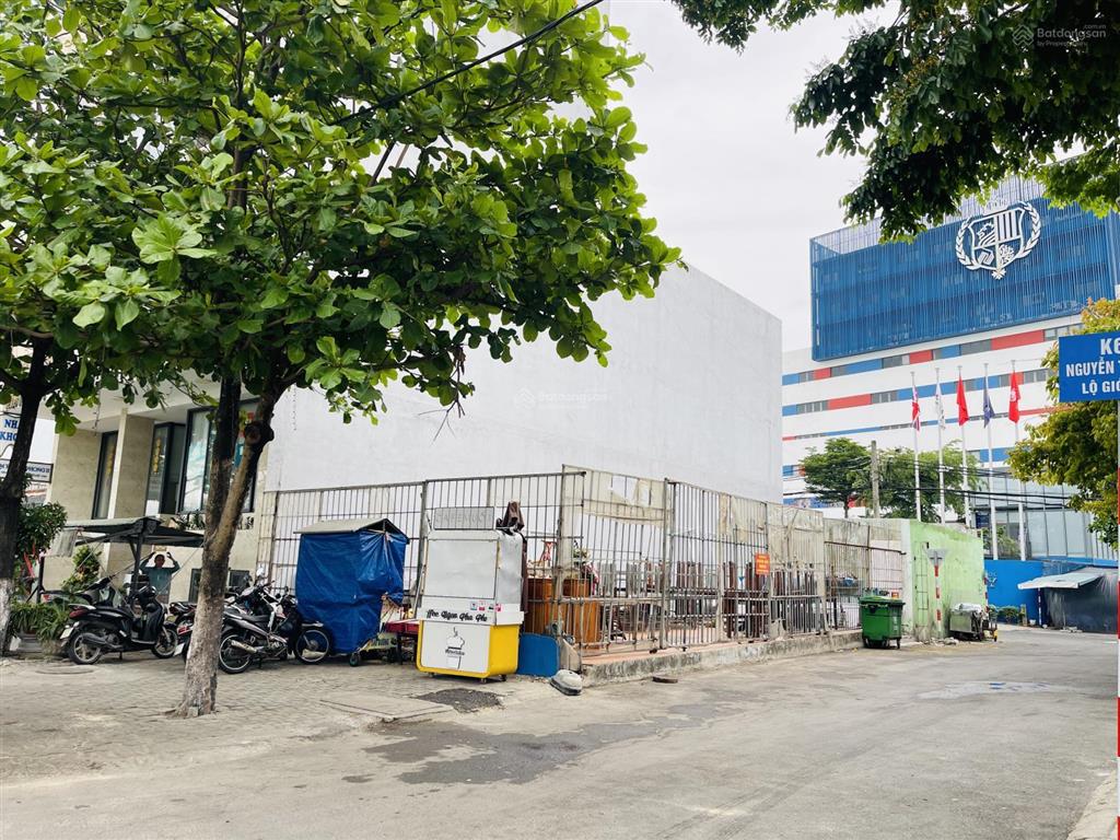 Mặt tiền nguyễn tất thành gần ngã tư tôn tất đạm giá đầu tư 24.5 tỷ/187,5m2 ( 3 mặt tiền)