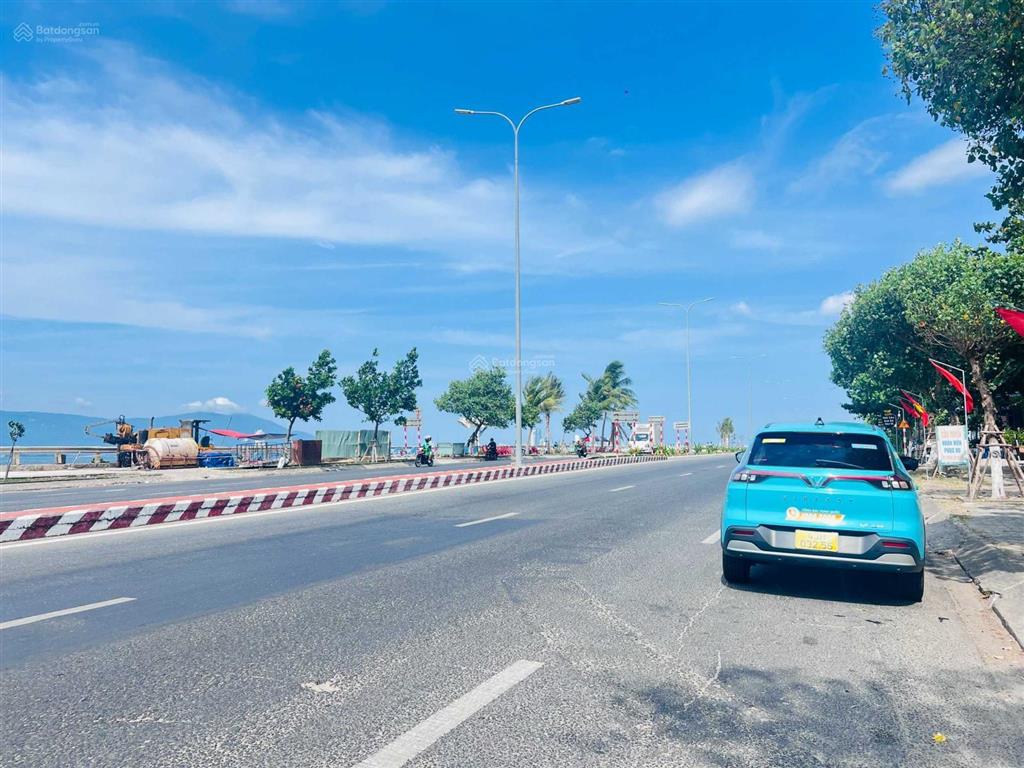 Hiếm! bán góc 3 mặt tiền thoáng, vị trí hiếm có mặt biển nguyễn tất thành, q. thanh khê, đà nẵng