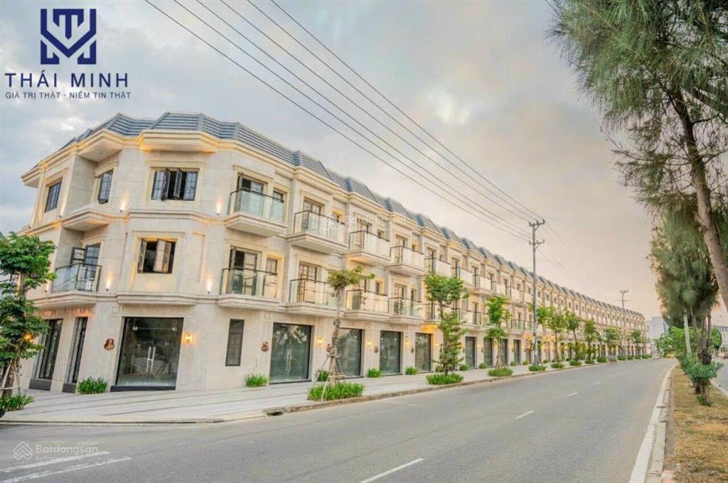 Bán nhà mt đường mê linh 34m, trục sắp thông cc ecohome và bãi biển ntt, đã có nội thất chỉ 6,x tỷ