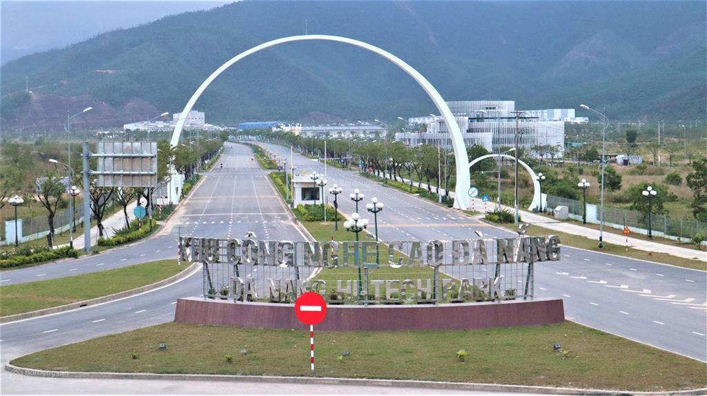 Trả nợ bank cần bán gấp đất khu công nghệ cao dt 150m2  liên chiểu giá chỉ 2.3x tỷ
