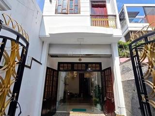 Sập hầm. bán nhà 2 tầng mặt tiền kinh doanh đườg hải hồ sát ngã 4 lý tự trọng gần bệnh viện đa khoa