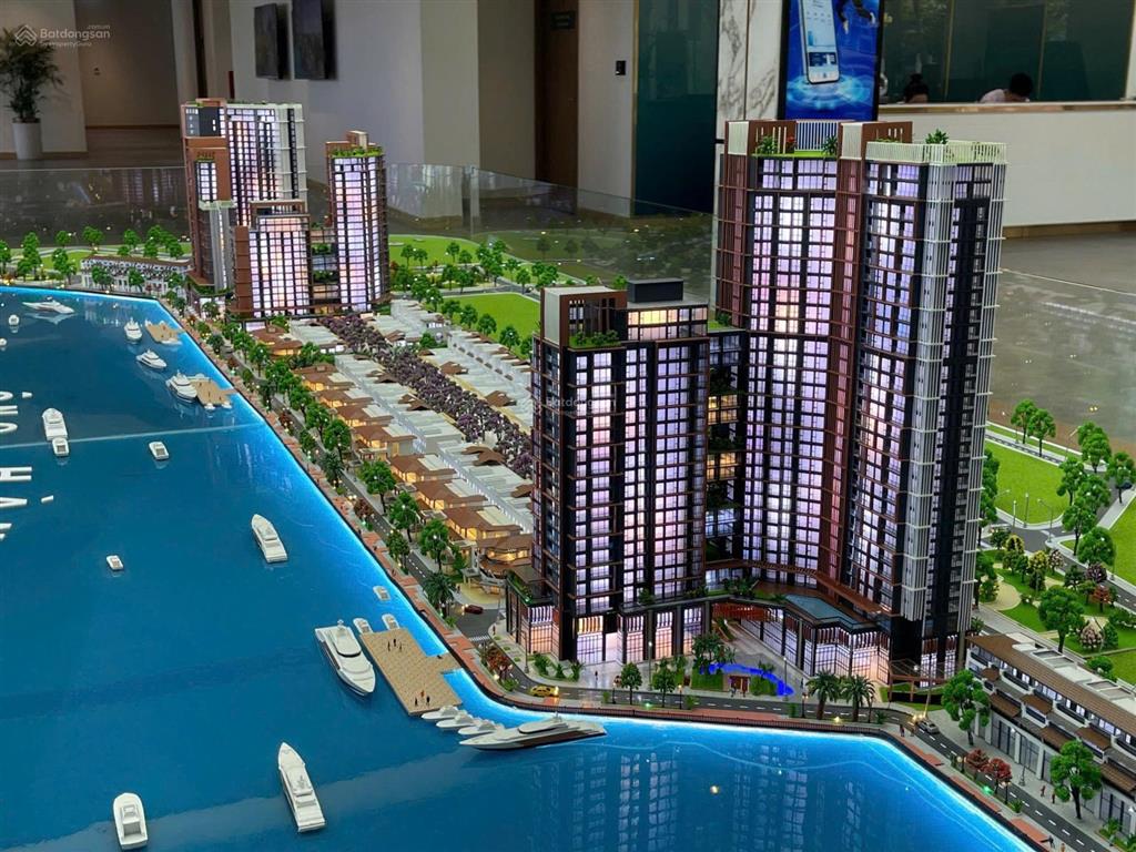 Căn 3pn view trực diện sông dt 111m2, căn hộ với 27.8m chiều dài mặt view sông hàn đẳng cấp