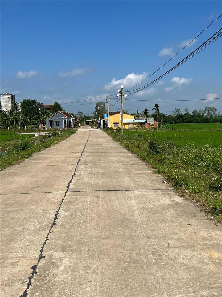 Cần bán nhanh lô dh xã bình chánh huyện thăng bình giá đầu tư chỉ 550tr