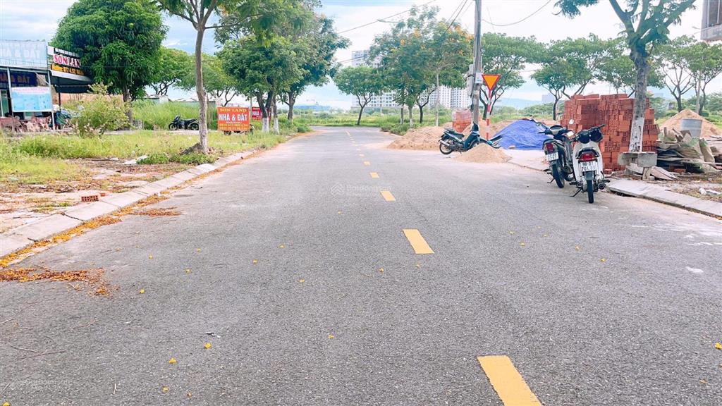Bán lô đất đường võ văn đồng lô đẹp sát sông và bùi quốc khái khu tđc tân trà, 90m2, giá tốt