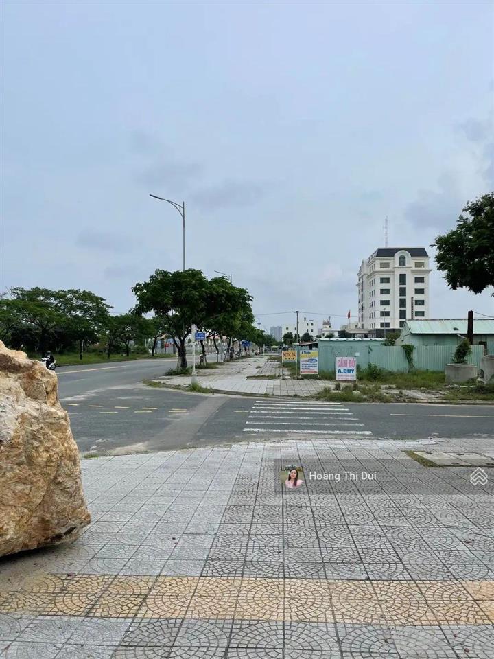 Cực hiếm. bán nhanh lô 2 mặt tiền trường sa và võ văn đồng giá cực tốt, góc 2mt cực đỉnh