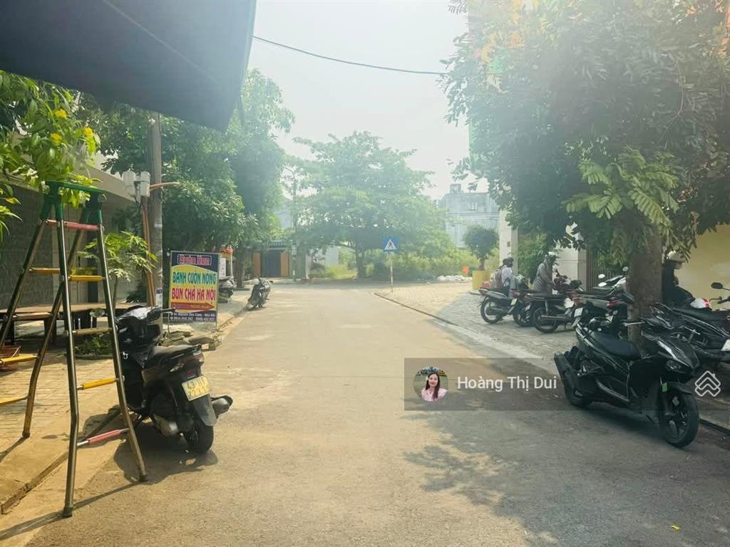 Bán nhanh lô đất làng đại học ngũ hành sơn, mặt tiền nguyễn duy cung, 100m2 giá chỉ 3.55 tỷ