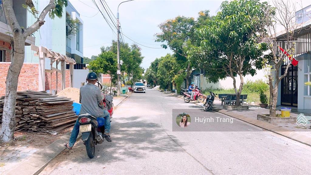 Bán đất bùi bỉnh uyên  gần biển non nước, 2 mt thoáng, giá chỉ 5.3 tỷ