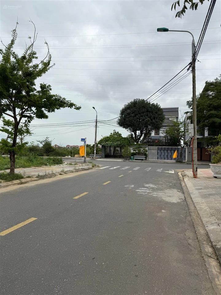 Bán lô đất siêu hiếm  đường huỳnh văn gấm đảo vip  hòa xuân. 121m