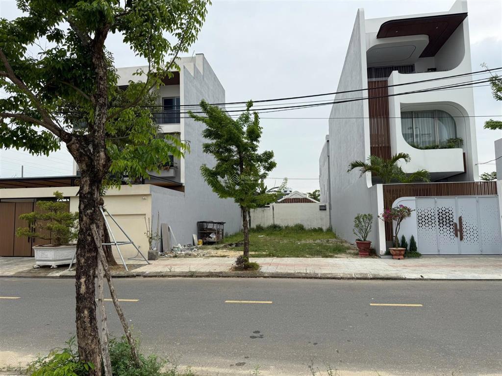 Bán lô đất siêu hiếm  đường huỳnh văn gấm đảo vip  hòa xuân. 121m