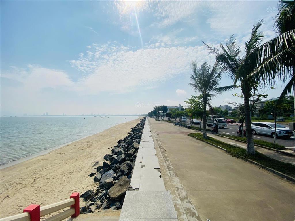 Bán đất đường phan văn thuật gần sát biển nguyễn tất thành, kề tòa căn hộ đang xây. 372m2