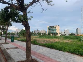 Lô đất đường đỗ quỳ hướng đông nam gần lê sỹ. lô sạch đẹp view công viên