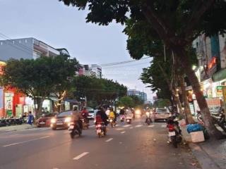 Bán 2055m ngang 41m mặt tiền nguyễn hữu thọ  gọi đàm tiến