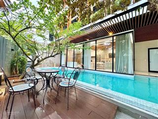 Villa lô góc 2 mặt tiền đường trường thi 2, full nội thất có hồ bơi  gọi đàm tiến