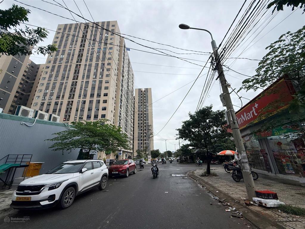 Gấp! căn 2 phòng ngủ view biển đẹp + thoáng mát + rẻ nhất chung cư ori garden. sổ hồng