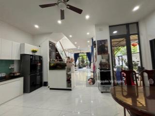 Bán biệt thự 3 tầng đường trần kim xuyến  hoà xuân  đà nẵng