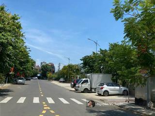 Bán lô đất đẹp đường nguyễn duy  khuê trung  đà nẵng  đối diện công viên