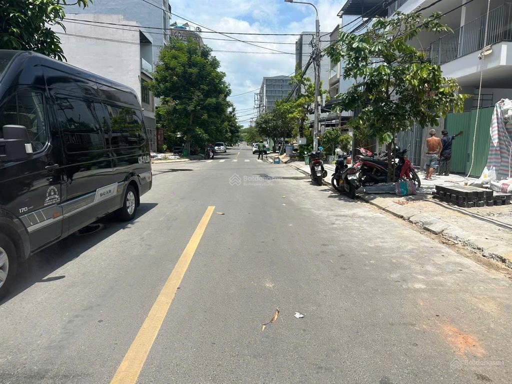 Bán đất mặt tiền đường thế lữ, p an hải bắc sơn trà. dt 141m2, giá chỉ 62tr/m2, ( 8, 77 tỷ )