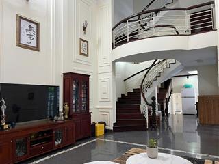 Bán nhà 3.5 tầng góc 2 mặt tiền đường 7m5 sát phan đăng lưu. dt 131m2 ngang 7m nhà kiên cố ở tốt