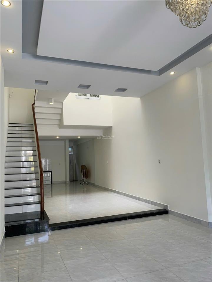 Bán nhà 3 tầng đường 15m trần đăng ninh hải châu. dt 112m2 sát toà masterise, tháp phan đăng lưu