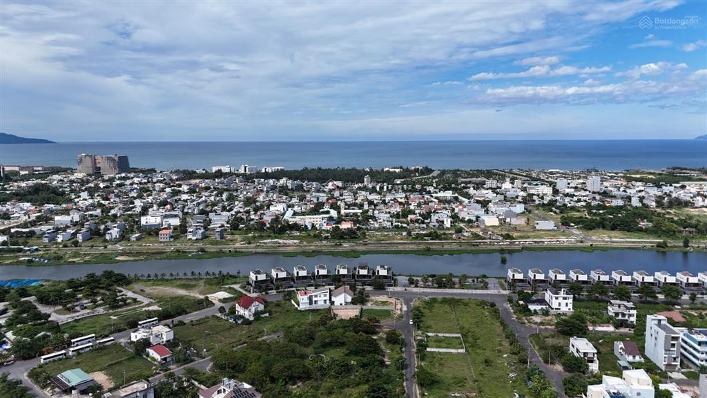 Bán lô biệt thự vùng trung 1 đối diện công viên giá mét vuông rẻ nhất thị trường