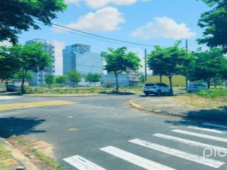 Đất đẹp 110 m2 hướng đông nam giá chỉ từ 2.3 tỷ tại green city