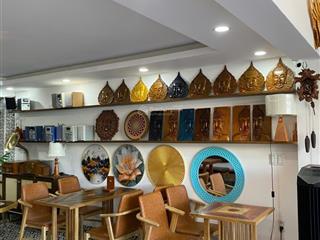 Góc 2mt duy nhất đường phan đăng lưu siêu đẹp giá tốt gần núi thành hải châu 107m2 ngang 18m