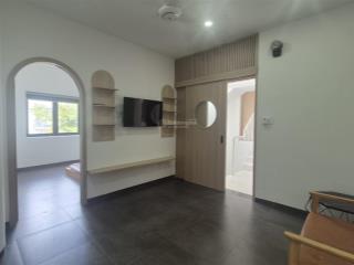 Hạ giá bán nhanh, nhà đẹp 3 tầng  góc 2 mặt tiền đường. giá nhỉnh hơn 10 tỷ