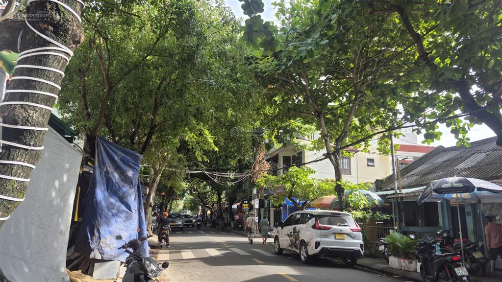 Chế lan viên, lô đất 240 m² gần biển, khu phố du lịch mỹ khê. giá 27.x tỷ