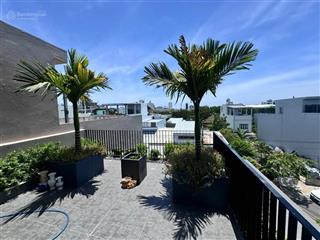 Villa 3 tầng 2 mặt tiền, gần bãi tắm sơn thủy. giá chỉ 11.x tỷ
