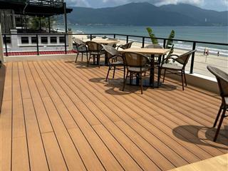 Nhà hàng mặt biển võ nguyên giáp trực diện biển mỹ khê, vị trí đẹp nhất biển mỹ khê