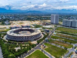 Bán rẻ! lô đất cạnh fpt hướng đông nam vuông vắn 100m2 giá chỉ 2.3 tỷ  0905 956 ***