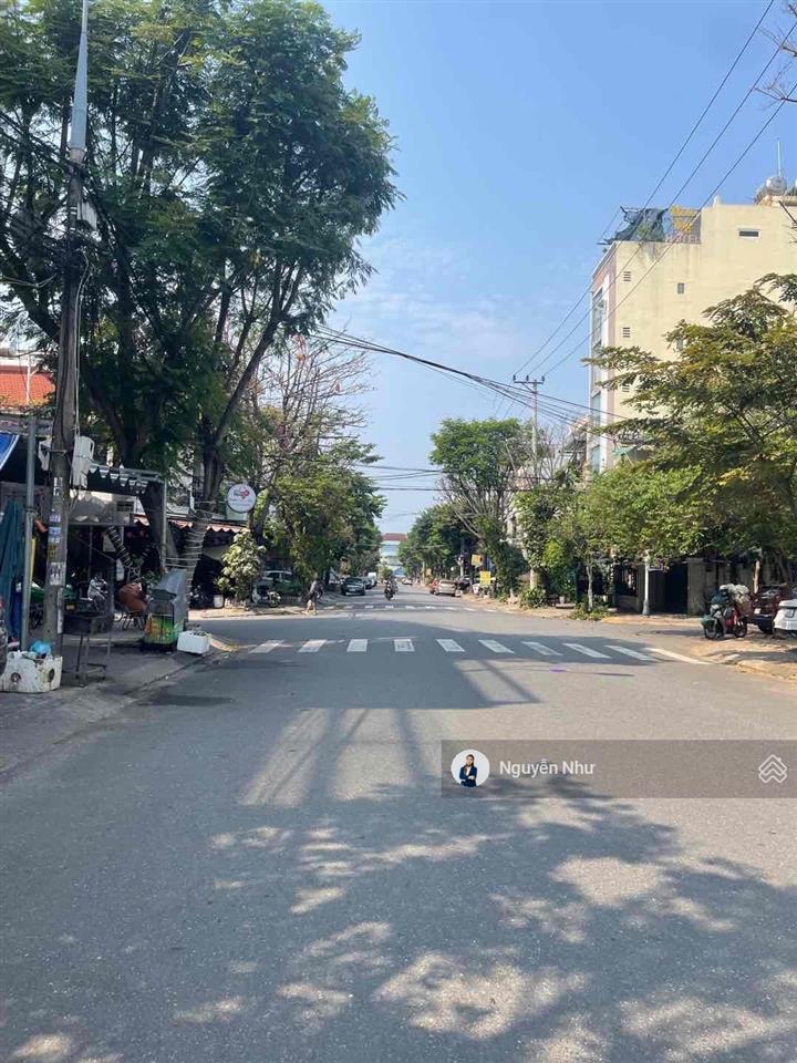 Đẳng cấp! tòa căn hộ 6 tầng góc 2mt trịnh công sơn ngay cổng đh đông á, sầm uất ngày đêm, 105m2