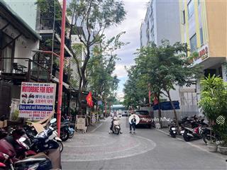 20 tỷ. ban ngay góc 2 mặt tiền khu an thượng, sẵn nhà 2 tầng chưa qua đầu tư.