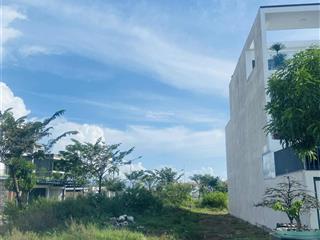 Lô góc từ giấy  bờ quan 1 sát đảo kim cương hàng hiếm 198m2, sát sông nam hoà xuân