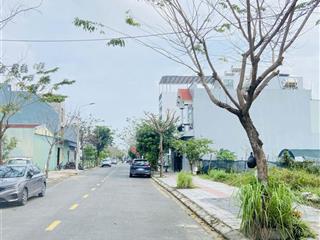 Đất hói kiểng 21 chủ gốc giá đầu tư vị trí trung tâm nam hoà xuân.  0935 272 ***