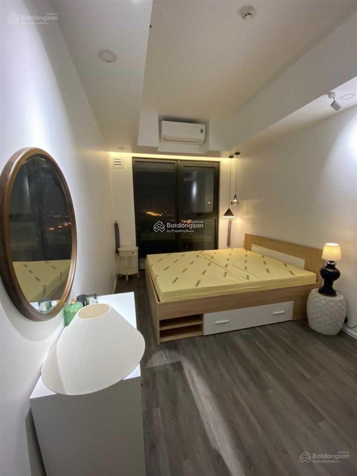 Bán căn hộ view sông hàn, dt 62,7m2 (2pn)  bàn giao nội thất liền tường cao cấp, sổ hồng vĩnh viễn